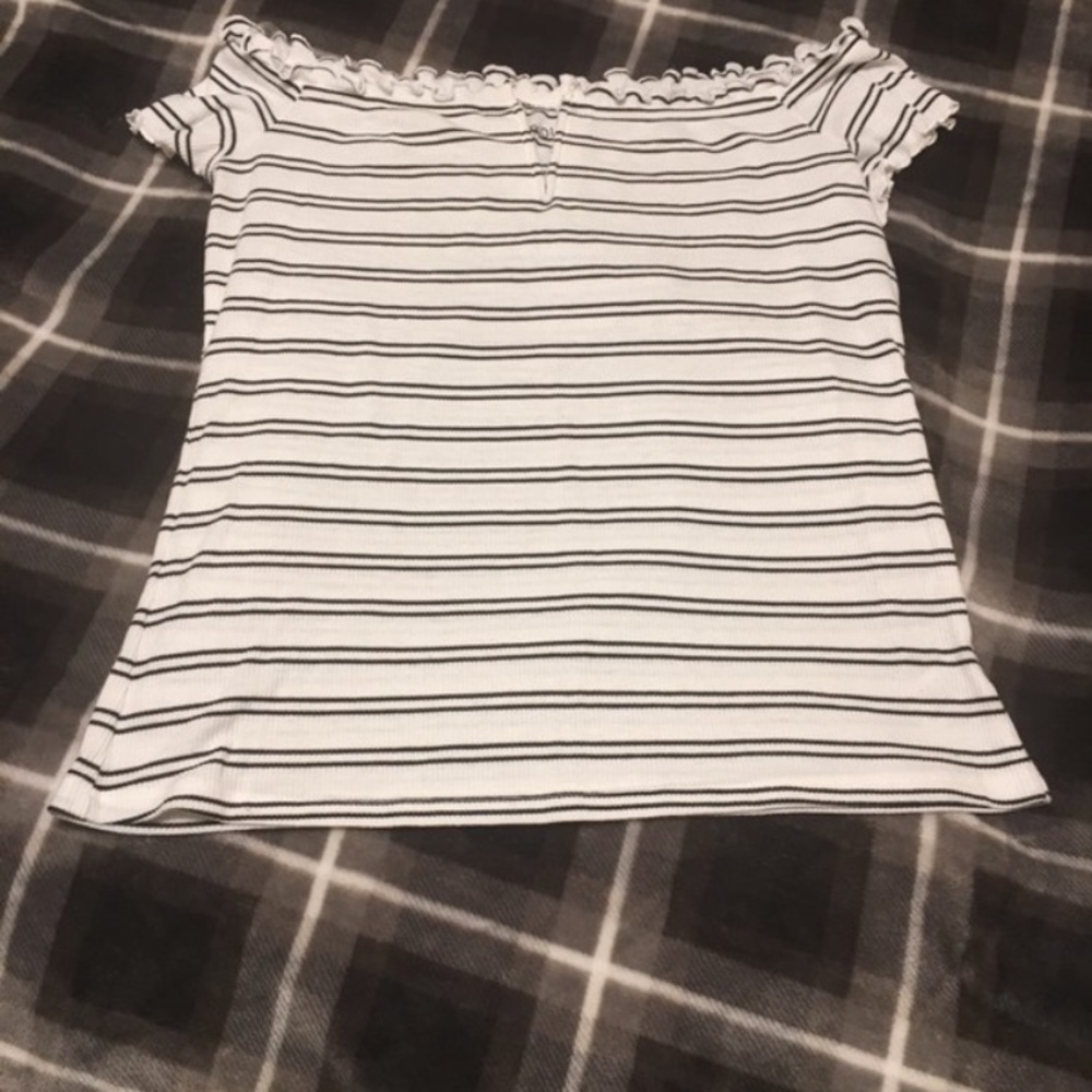 Off shoulder top